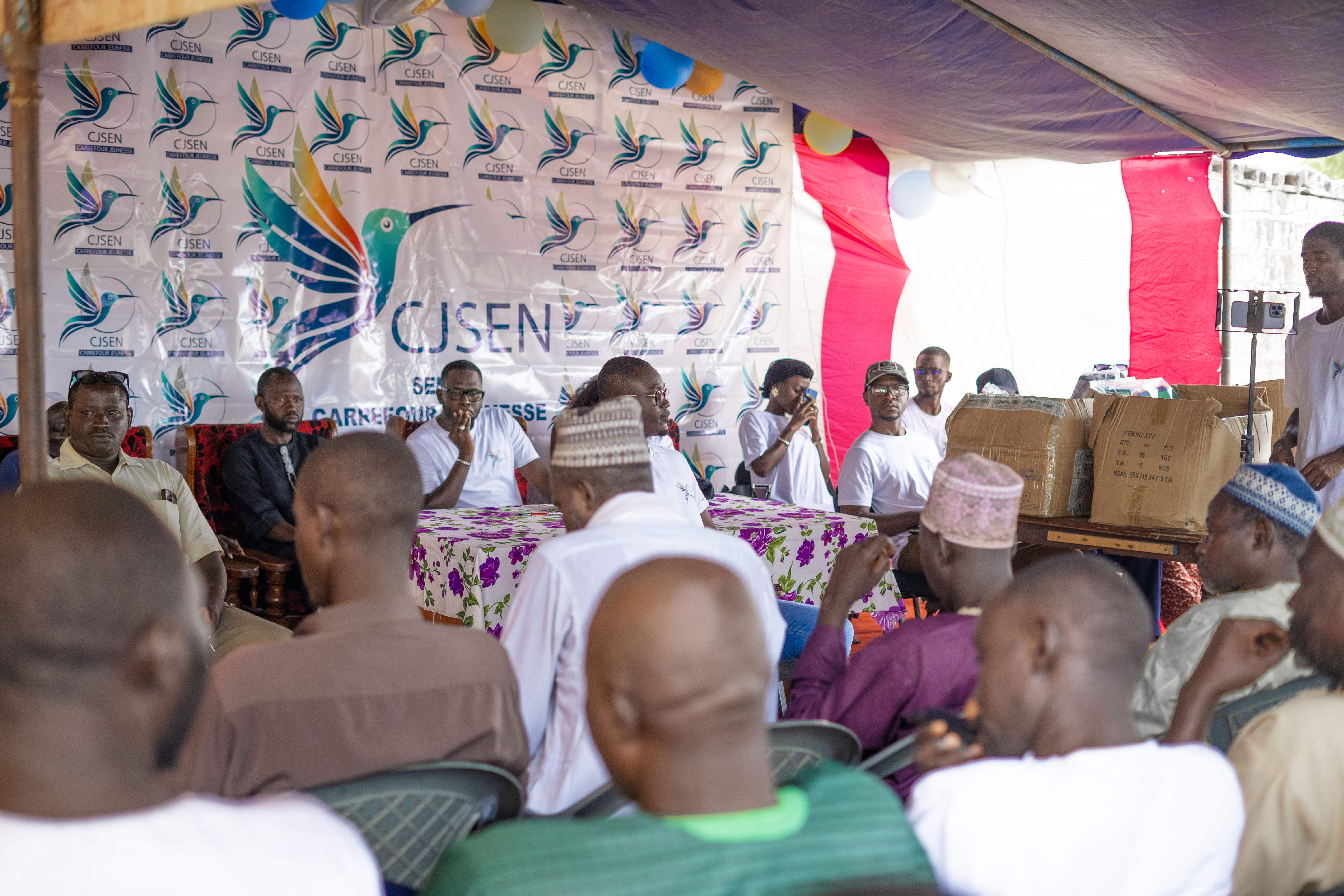Journée de Don de Fournitures à Keur Moussa Frontière